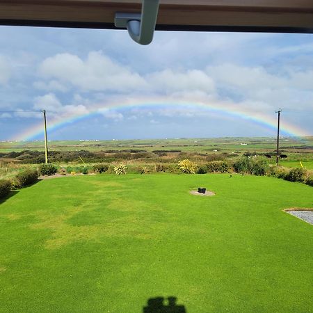Coastal View Cottage Mullagh  エクステリア 写真