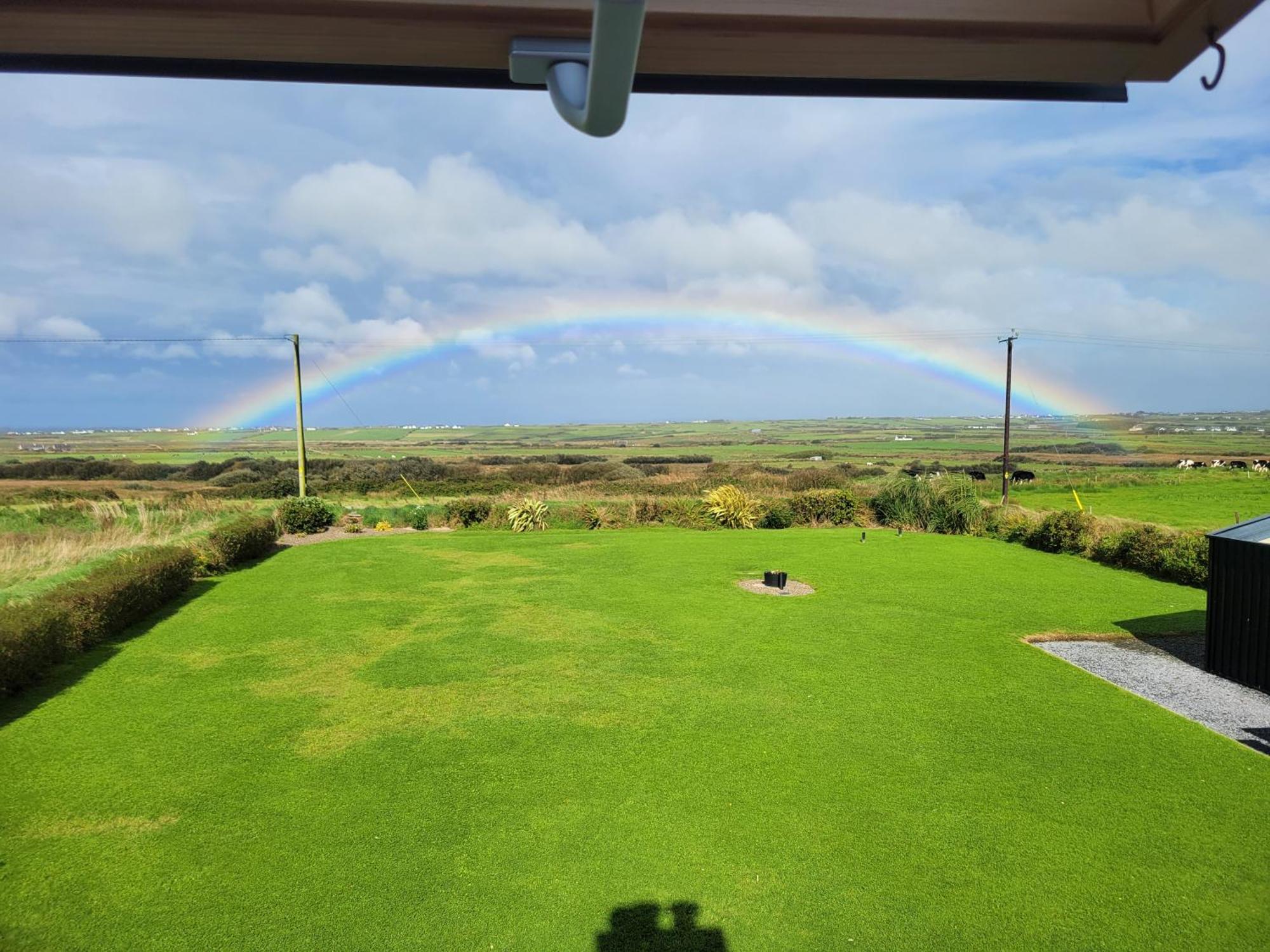 Coastal View Cottage Mullagh  エクステリア 写真