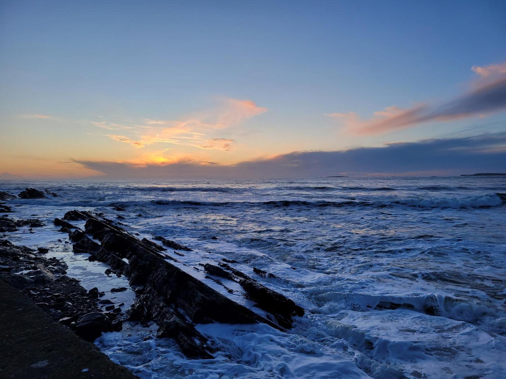 Coastal View Cottage Mullagh  エクステリア 写真